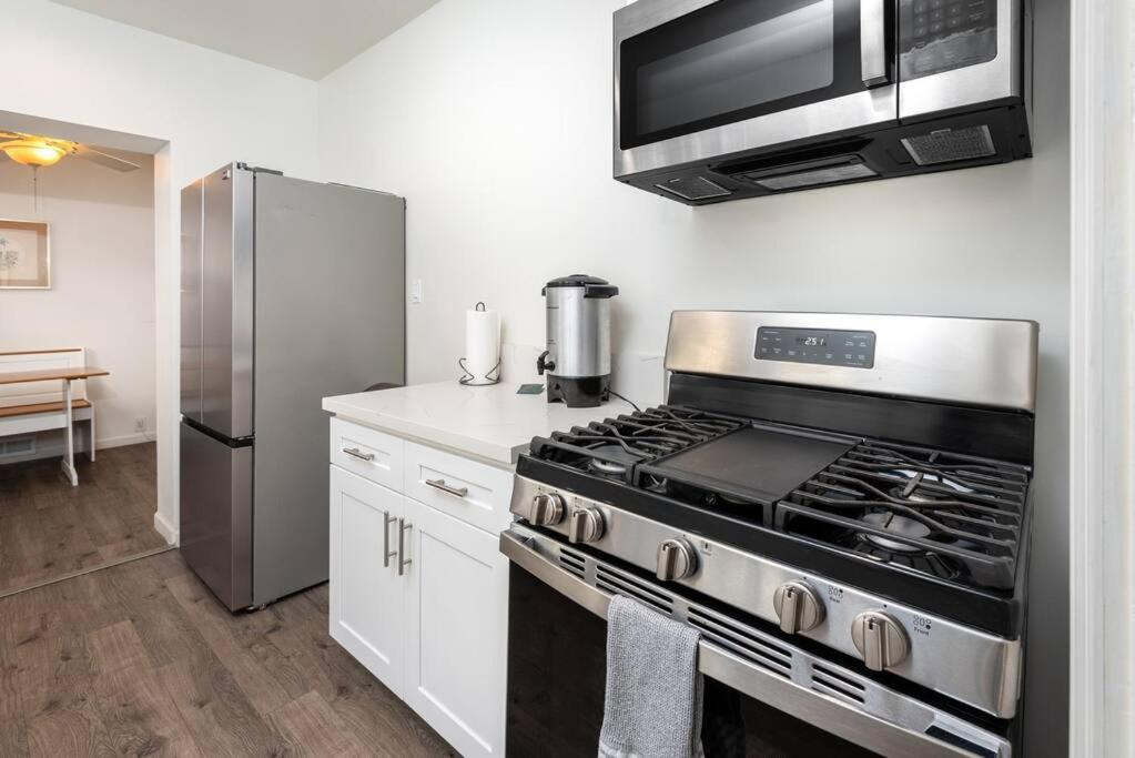 Chic And Spacious 3Br Gem In Central La Los Angeles Bagian luar foto