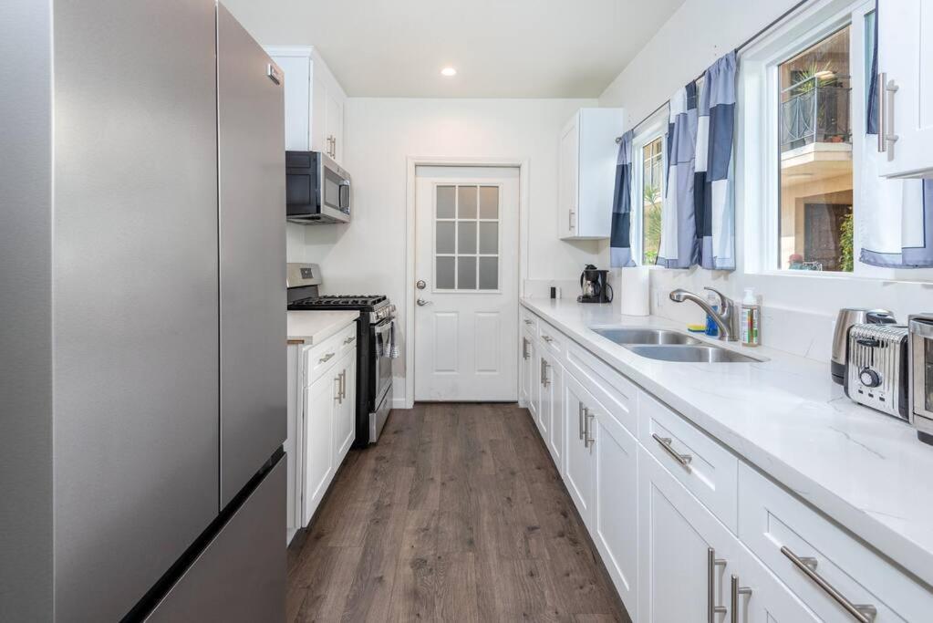 Chic And Spacious 3Br Gem In Central La Los Angeles Bagian luar foto