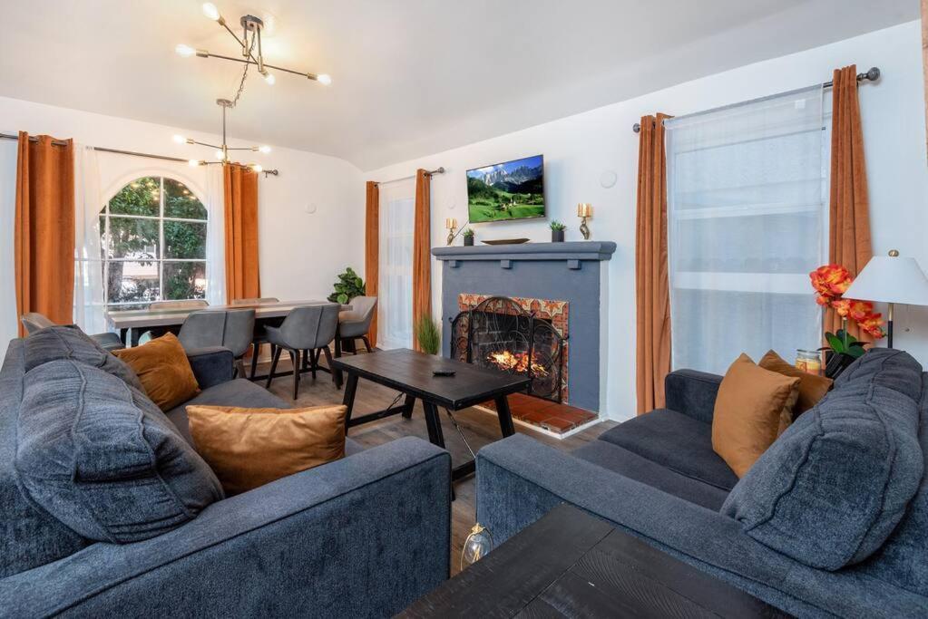 Chic And Spacious 3Br Gem In Central La Los Angeles Bagian luar foto